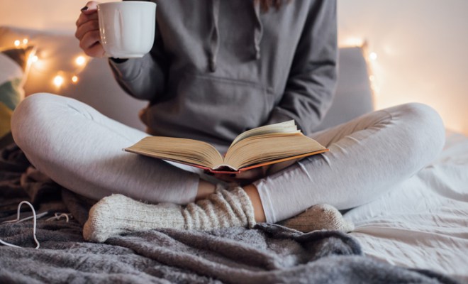 imagen-mujer-leyendo-libro